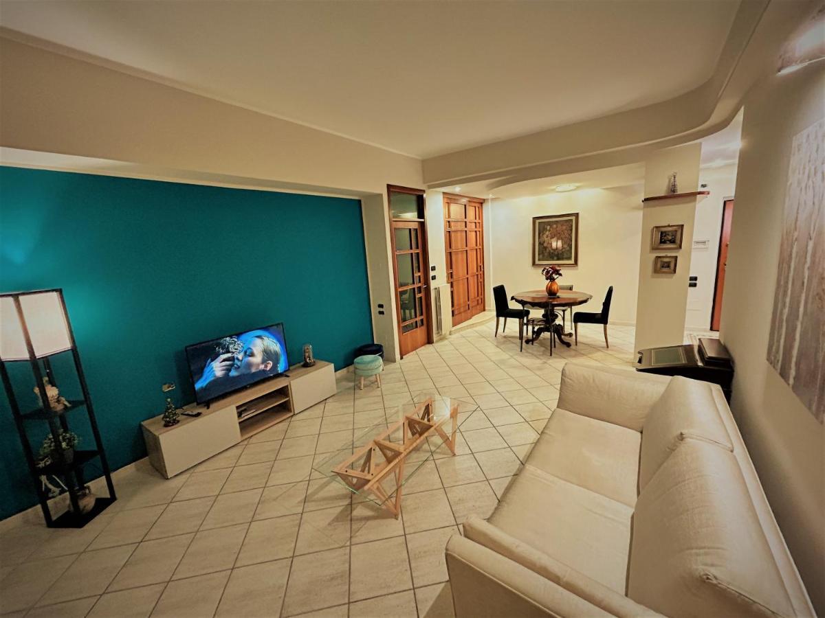 Acquamarina Holiday House Salerno Exterior foto